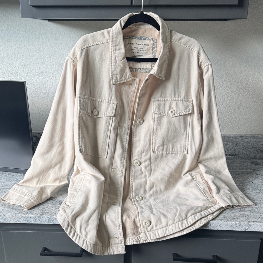 American Eagle Outfitters Women's Light Tan Jean Jacket